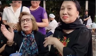 NSND Bạch Tuyết lên tiếng về việc cười trong tang lễ nghệ sĩ Thiên Kim