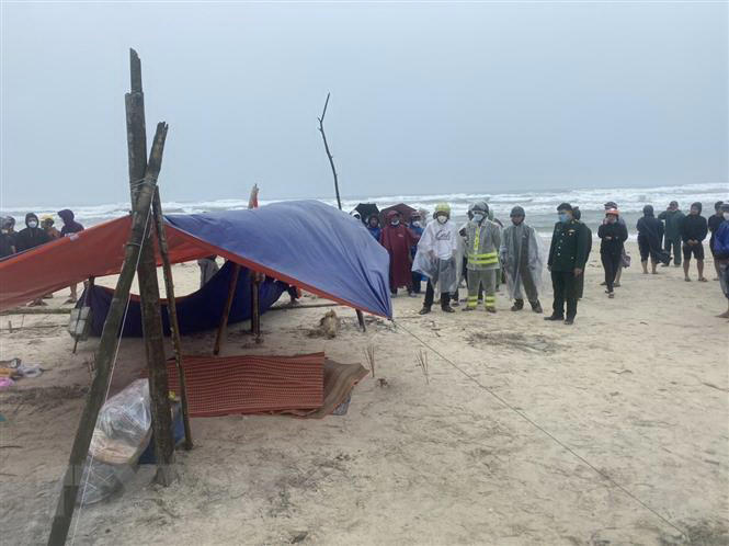 Tìm thấy thi thể thuyền viên vụ tàu cá bị chìm ở Thừa Thiên - Huế