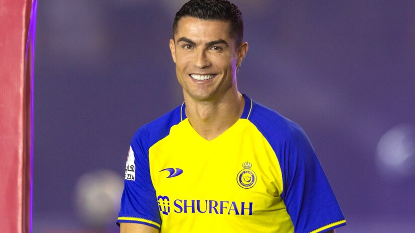 Cristiano Ronaldo nhận giải thưởng cao quý tại Ả Rập Xê Út
