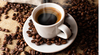 Giá cà phê hôm nay 10/3: Tiếp đà tăng mạnh tới 200 đồng/kg