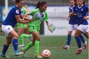 Huỳnh Như đá chính, Lank FC thua theo phong cách Man United