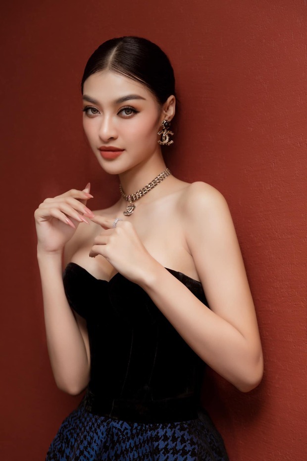 Những nàng Hoa hậu Việt thừa nhận dao kéo để có nhan sắc hoàn hảo hơn