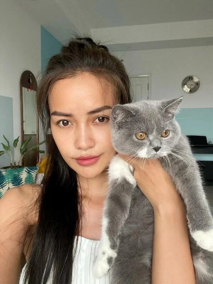Hoa hậu Việt qua ảnh mặt mộc đời thường