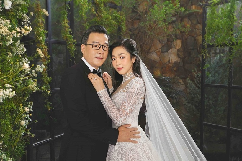 Hà Thanh Xuân và Vua cá Koi Thắng Ngô trước tin đồn ly hôn