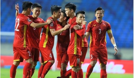 Hoàn cảnh trái ngược của hai đội tuyển quốc gia Việt Nam trên BXH FIFA