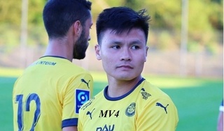 Quang Hải lập kỷ lục buồn tại Pau FC
