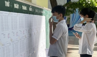 Không đỗ lớp 10 trường công, học sinh Hà Nội sẽ học ở đâu?