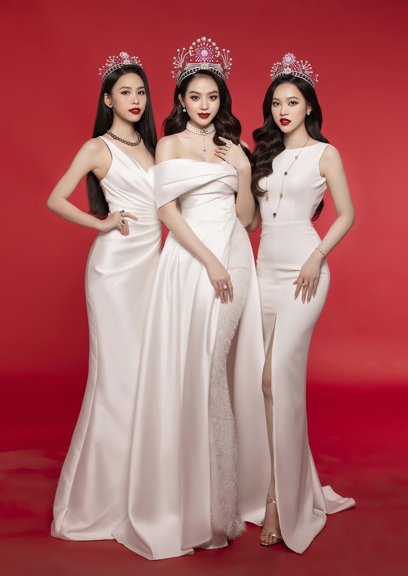 Nhan sắc của Top 3 Hoa hậu Việt Nam 2022 sau 4 tháng đăng quang