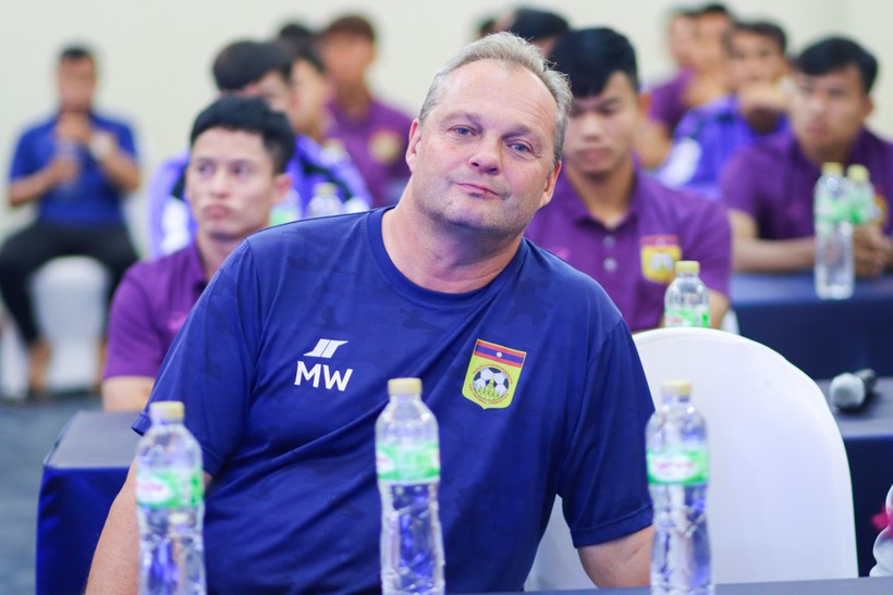HLV U22 Lào tuyên bố không ngại Việt Nam, Thái Lan tại SEA Games