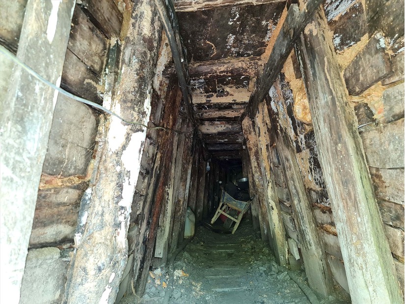 Phát hiện 3 người tử vong trong hầm khai thác vàng bỏ hoang