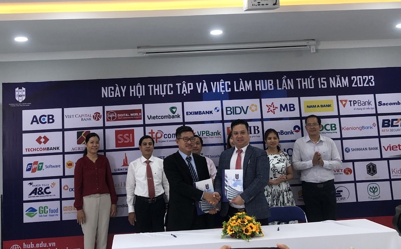 Trường Đại học Ngân hàng