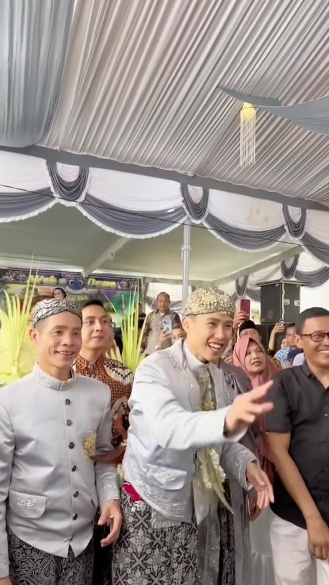 Đạt Villa chính thức kết hôn bạn gái người Indonesia