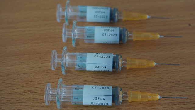 Làm rõ trách nhiệm trong vụ 4 trẻ bị tiêm vắc xin hết date