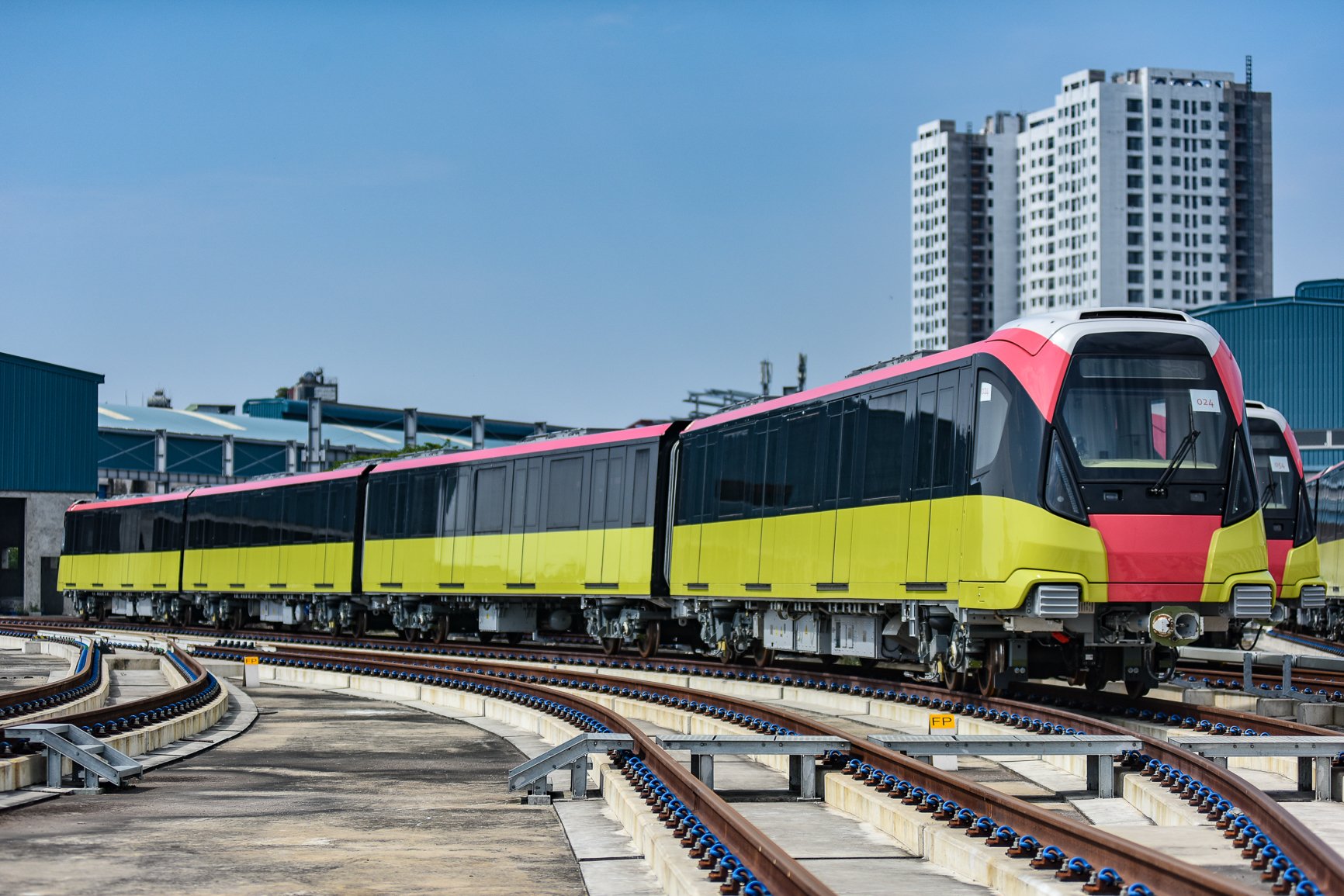 Đường sắt Nhổn - ga Hà Nội "đội vốn" 1.916 tỷ đồng, kéo dài ngày hoàn thành