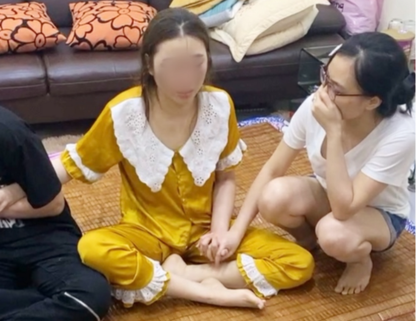 Tạm giữ bảo mẫu bạo hành bé sơ sinh 1 tháng tuổi ở Hà Nội