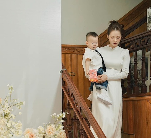 JayKii và Mai Anh bất ngờ tổ chức đám cưới sau 2 năm yêu và có 1 bé trai 