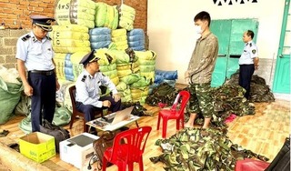 Sau Kon Tum, Đắk Lắk phát hiện hơn 1.200 bộ quần áo rằn ri hàng lậu