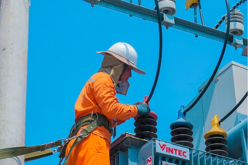 Tập đoàn Điện lực đang thiếu 1 triệu tấn than trong tháng 6, tháng 7