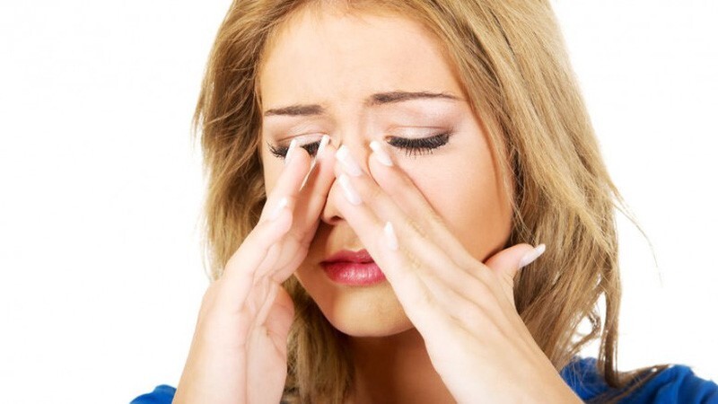 Sử dụng thuốc xịt thông mũi dài ngày có gây hại?