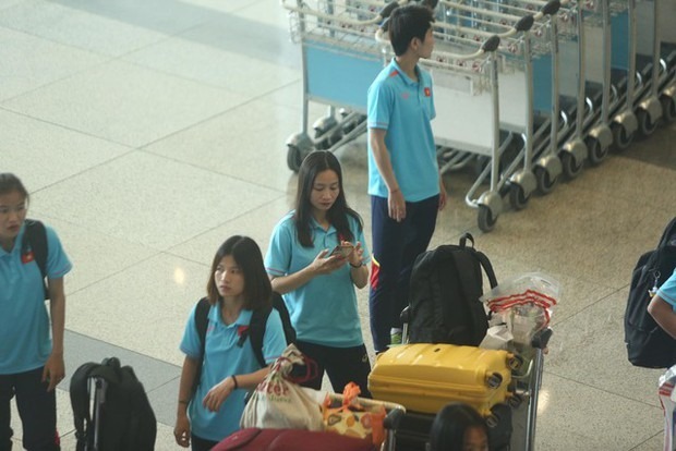 Đội tuyển bóng đá nữ Việt Nam về nước, riêng Huỳnh Như trở lại Bồ Đào Nha