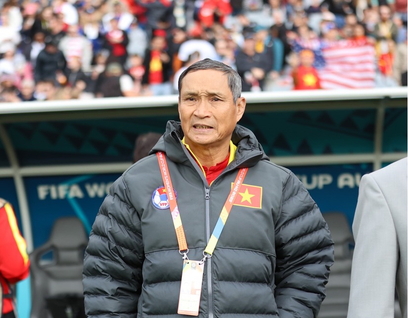 Đội tuyển nữ Việt Nam thua 0-3 trước tuyển Mỹ, HLV Mai Đức Chung nói gì?
