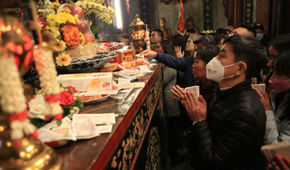 TP Uông Bí đề nghị chùa Ba Vàng báo cáo việc quản lý tiền công đức