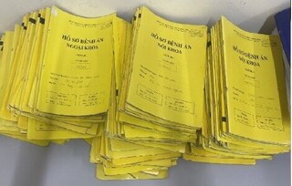 Đường dây cán bộ y tế lập bệnh án khống, chiếm đoạt 10 tỉ đồng tiền bảo hiểm