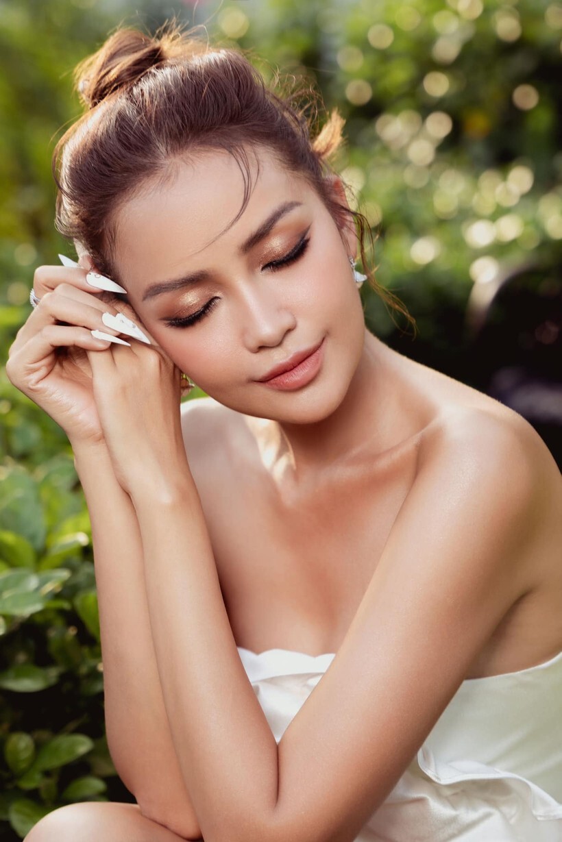 Hoa hậu Ngọc Châu hé lộ điều bất ngờ sau khi bị buộc thôi học