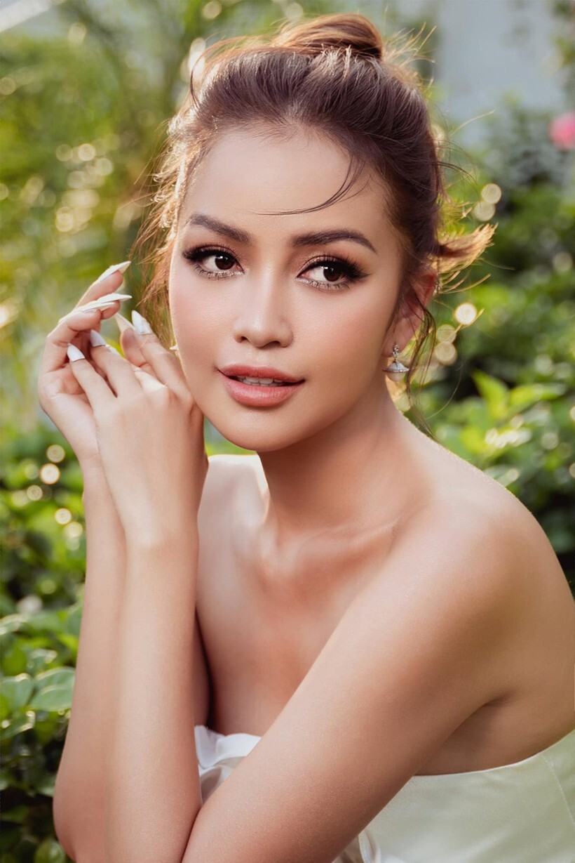 Hoa hậu Ngọc Châu hé lộ điều bất ngờ sau khi bị buộc thôi học