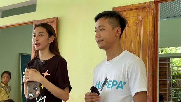 Bị đẩy thuyền 'quá đà', Hoa hậu Thùy Tiên và Quang Linh Vlogs