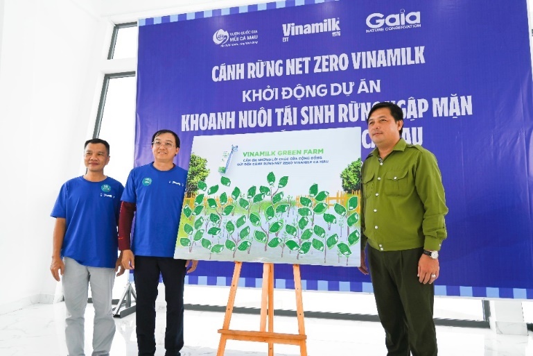 Đẩy mạnh dự án 'Cánh rừng net Zero', Vinamilk khoanh nuôi tái sinh 25ha rừng ngập mặn Cà Mau