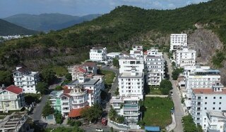 Tháo dỡ 12 biệt thự xây vượt tầng ở Nha Trang trong tháng 9