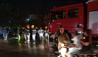 Bình Thuận: Cháy tiệm sửa xe đối diện cây xăng, ít nhất 2 người chết