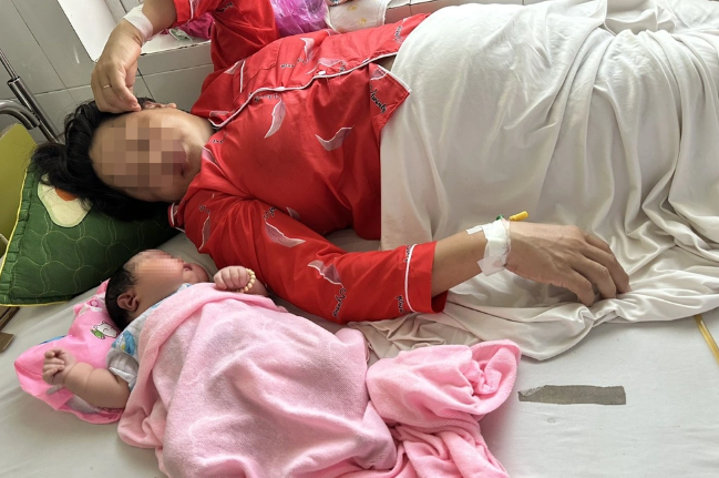 Bé gái ở TPHCM vừa sinh đã nặng 6,1kg: Cảnh báo nguy hiểm cho các mẹ bầu