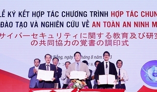40 sinh viên Đại Học Duy Tân được trả 400 - 800 USD/tháng qua hợp tác với Fore