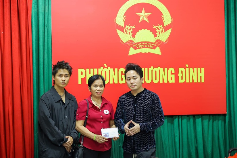 Sao Việt hỗ trợ các nạn nhân trong vụ cháy chung cư mini