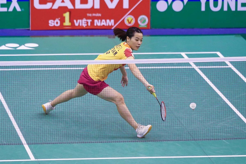 Hot girl Thùy Linh vào chung kết giải Cầu lông Vietnam Open
