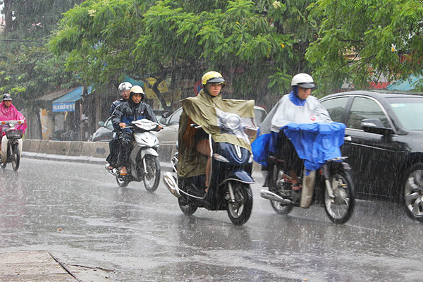 Thời tiết hôm nay 13/10/2023: Hà Nội có mưa và dông