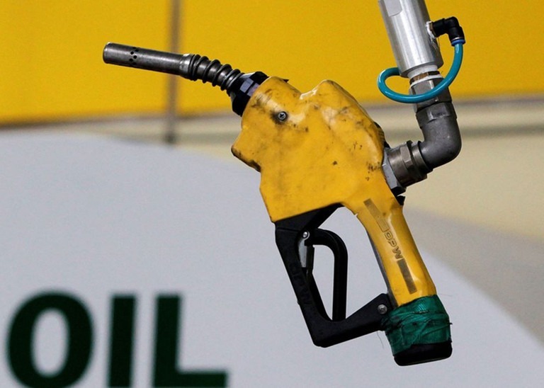 Giá xăng dầu hôm nay ngày 29/11/2023: Thế giới tăng vọt, trong nước theo phiên điều chỉnh