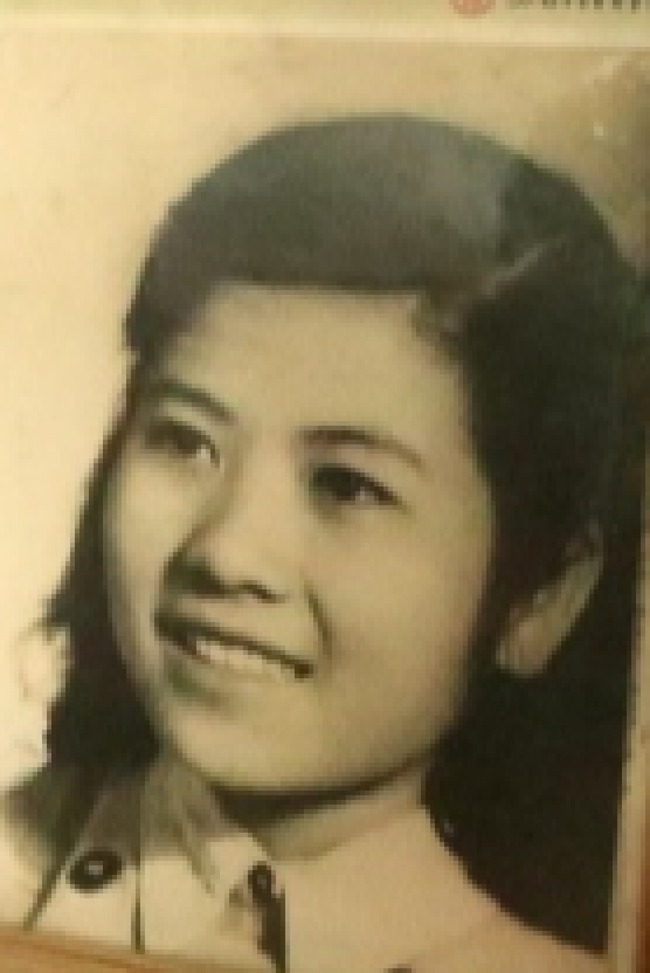 'Người mẹ hiền nhất màn ảnh Việt' 91 tuổi vẫn tự đi xe đến phim trường