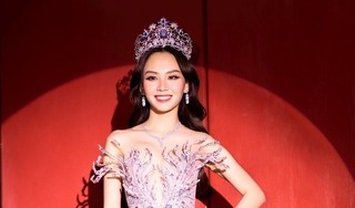 Hoa hậu Mai Phương nhảy 'See tình', hát 'Pray' tại Miss World