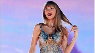 Thủ tướng Lý Hiển Long nói gì về hợp đồng độc quyền với Taylor Swift?