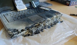 Liên tiếp xảy ra các vụ nổ laptop, cần làm gì để giảm thiểu nguy cơ?