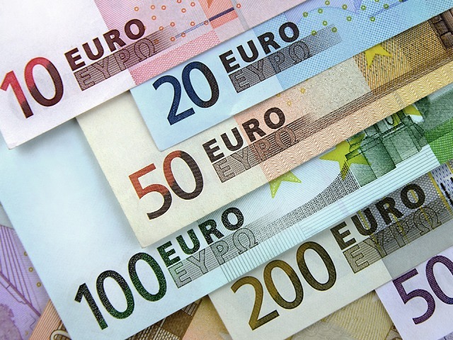 Giá Euro hôm nay 8/4/2024: Đầu tuần đồng Euro tăng nhẹ