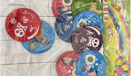 Thêm vụ nhiều học sinh nhập viện do hít phải 'bóng thối'