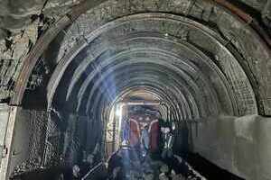 Sập hầm ở Đèo Cả, tuyến đường sắt Bắc - Nam gián đoạn