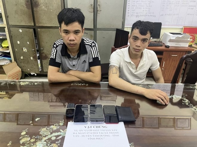 Đã bắt được 2 thanh niên cướp iPhone Promax ở Vĩnh Phúc