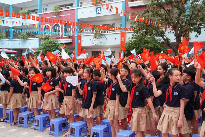 Dự kiến học sinh đầu cấp tại Hà Nội tiếp tục tăng mạnh năm 2024-2025