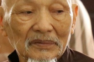 Khởi tố ông Lê Tùng Vân về tội loạn luân trong vụ án Tịnh thất Bồng Lai
