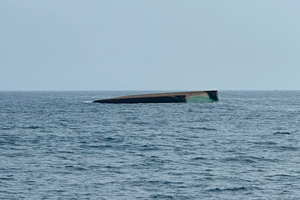 Chìm tàu trên biển Lý Sơn: 3 người chết, 2 người mất tích